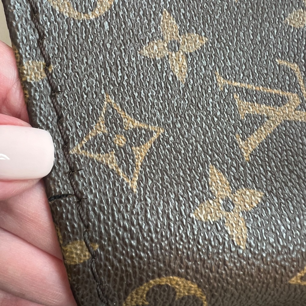 Louis Vuitton Brown Monogram Shoulder Bag - Picture 13 of 16